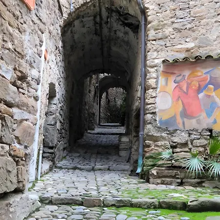 Casa Reanna Apartment *