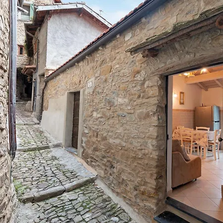 Casa Reanna Apartment